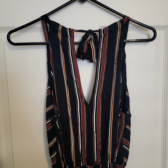 NWT Xhilaration wide leg Belt wrap style black stripe romper sz Medium. - Picture 7 of 7